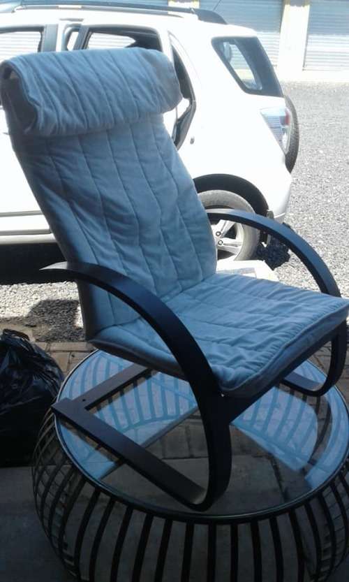 Stunning Chair with Removable Cushion