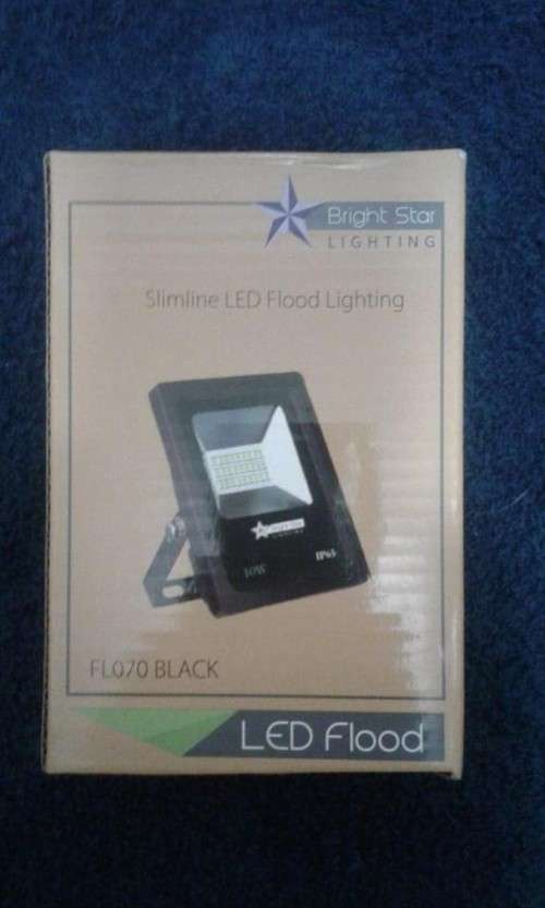 2 x Slimline LED FL070 Floodlights. READ DESCRIPTION PLEASE