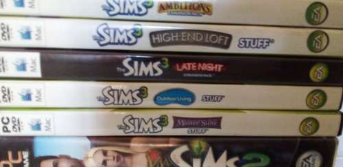 The Sims 2 and 3 (16 disks or sets)