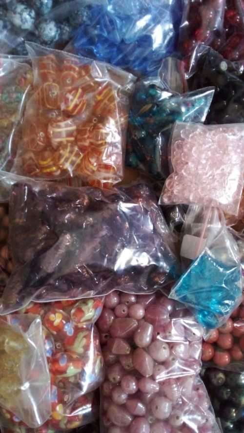 WOW! over 8000+ (+-10kg) Quality Beads worth over R15 000 (Read description)