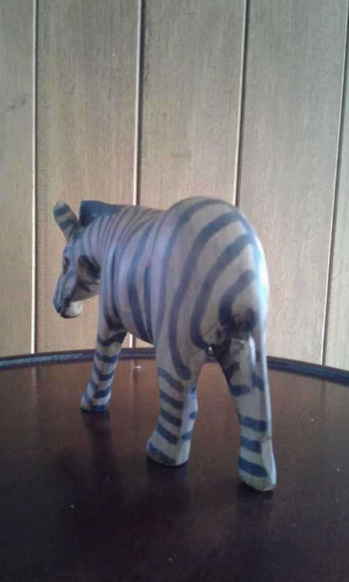 A Suberb Zebra Woodcarving