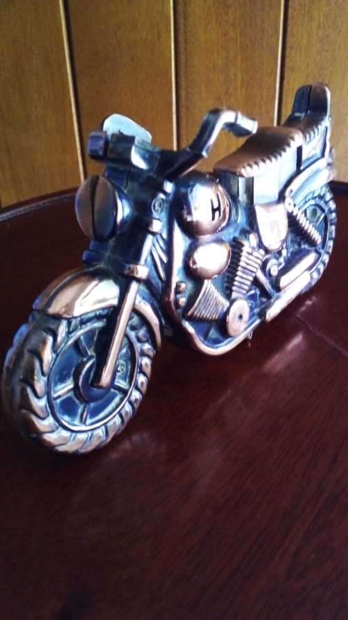 MAGNIFICENT! A Copper Harley Davidson Lighter. 13cm x 7cm