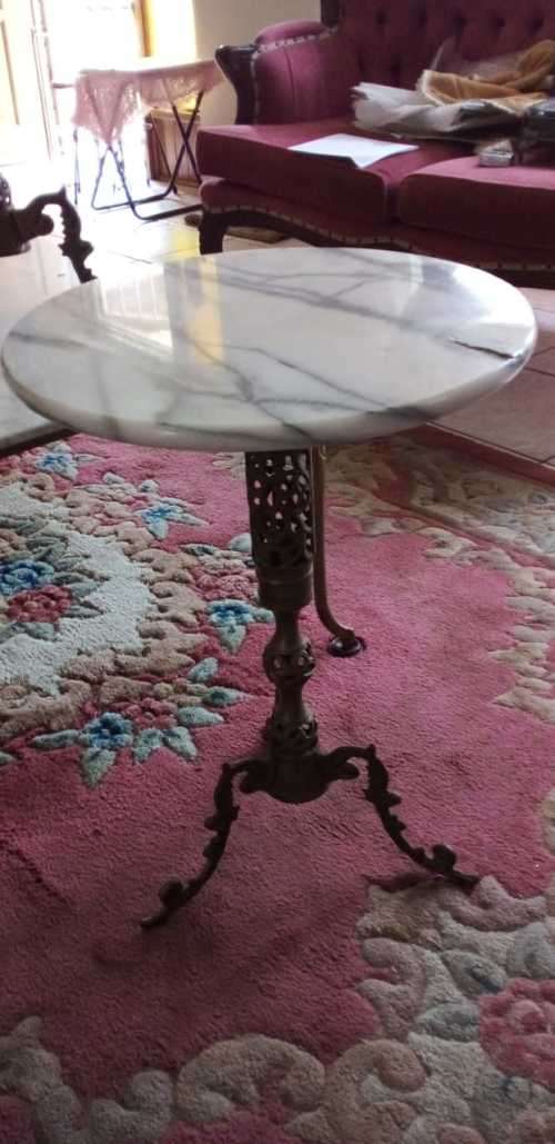 Collection of 6 Marble Top Side Tables (READ DESCRIPTION)