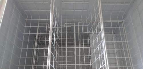 220 Liter Fridge Master Chest Fridge Freezer (READ DESCRIPTION)