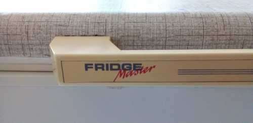220 Liter Fridge Master Chest Fridge Freezer (READ DESCRIPTION)