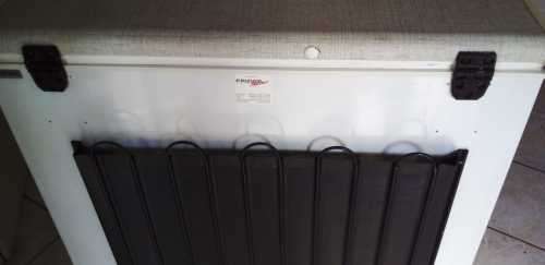 220 Liter Fridge Master Chest Fridge Freezer (READ DESCRIPTION)