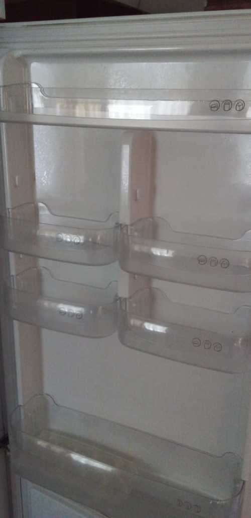 LG Express Cool GR-329BV Fridge/Freezer (READ DESCRIPTION)