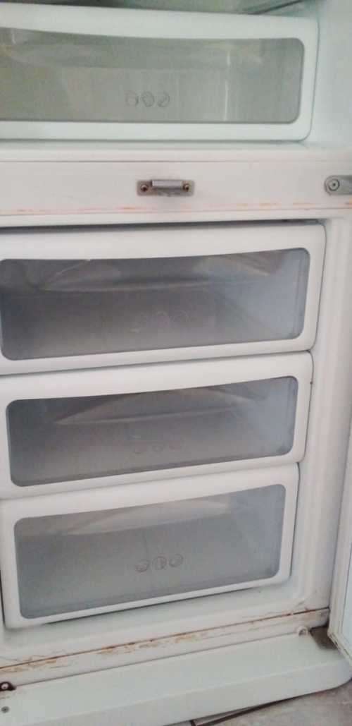 LG Express Cool GR-329BV Fridge/Freezer (READ DESCRIPTION)