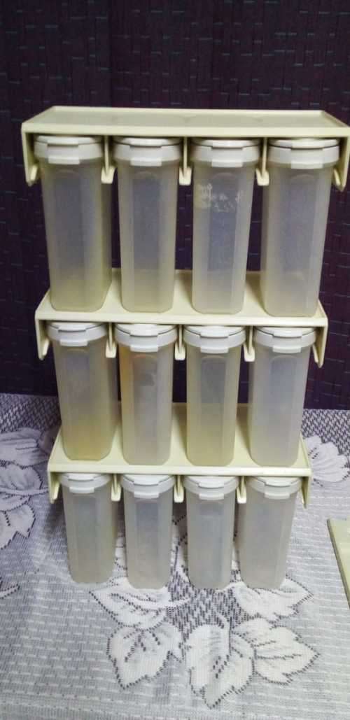 Set of 12 Tupperware Spice Holders (READ DESCRIPTION)