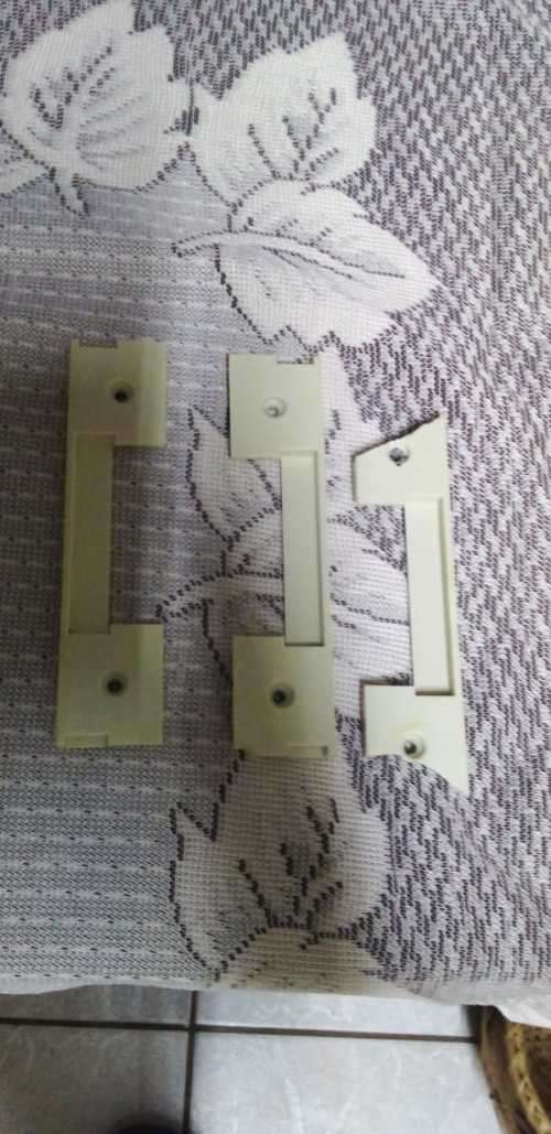 Set of 12 Tupperware Spice Holders (READ DESCRIPTION)