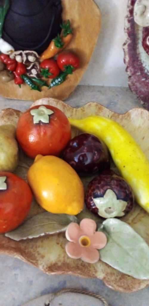 A Collection of 4 Pottery Wall Hangings and Ornaments (READ DESCRIPTION)