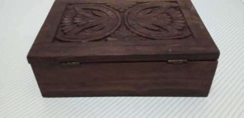 Willem II Senoritas Deluxe Wooden Cigar Box