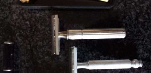 A Collection of 7 Vintage Razors