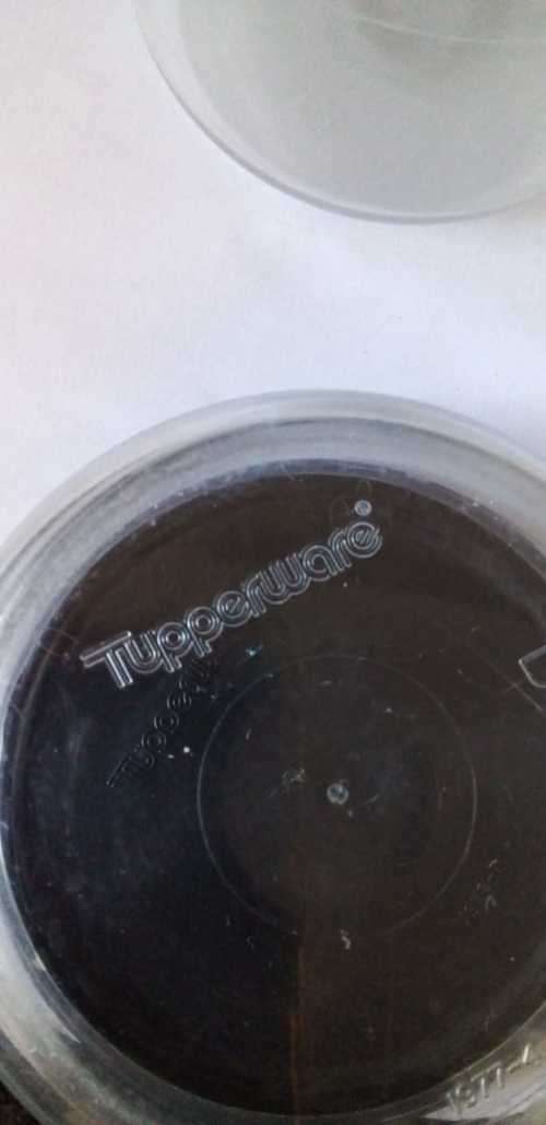 A Vintage Tupper Coffee and Tea Set