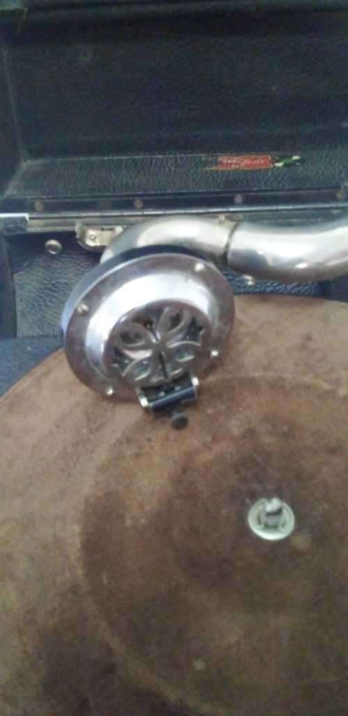 Stunning Antique 1920`s Grafonola Record Player. Working. (READ DESCRIPTION)