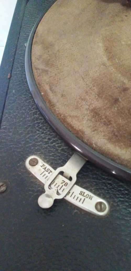 Stunning Antique 1920`s Grafonola Record Player. Working. (READ DESCRIPTION)