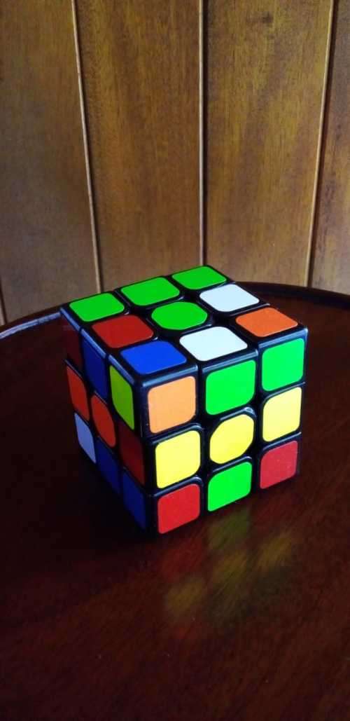 Rubik Speed Cube with Algorithm Solution (READ DESCRIPTION)