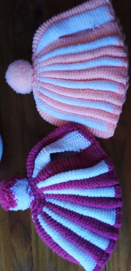 Two Stunning Vintage Knitted Tea Pot Cosy`s