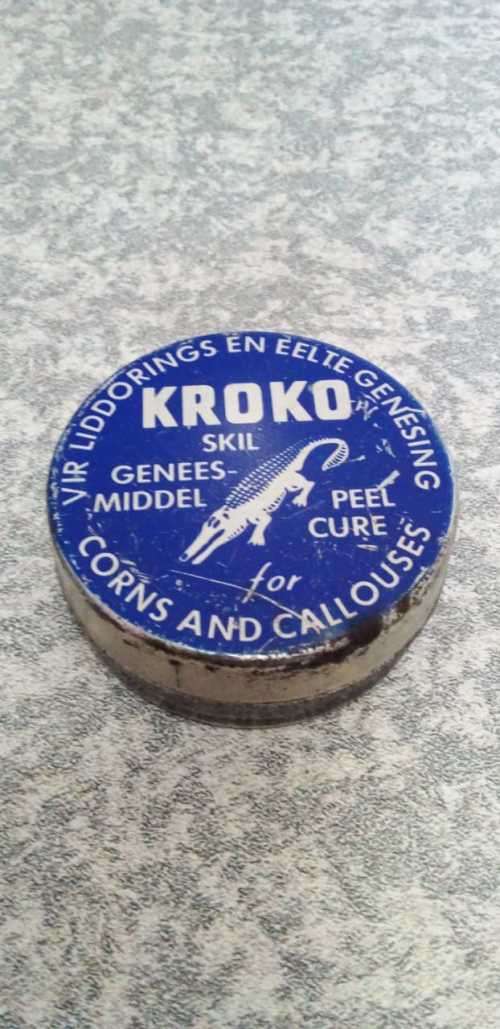 Rare Vintage Kroko `skil geneesmiddel` `peel cure` tin. Still full!