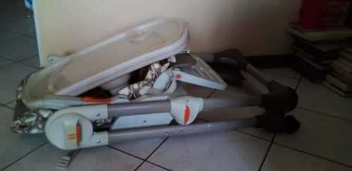 Superior Top of Range Chicco Polly Magic Relax High Chair/Feeder (READ DESCRIPTION)