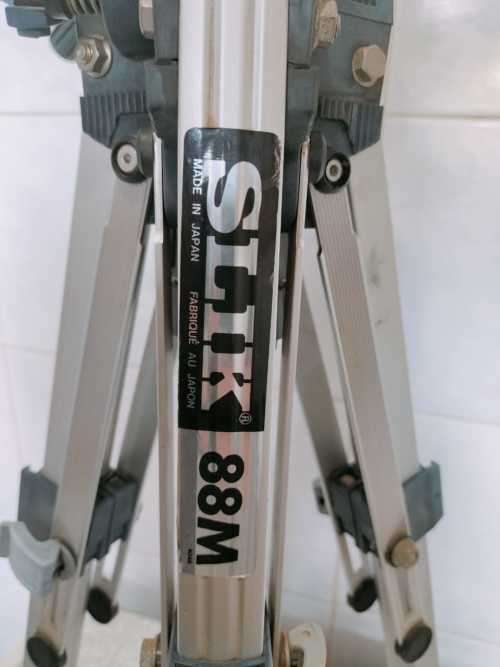 Lazer Inspector 03 Telescope and SLIK 88 M Tripod