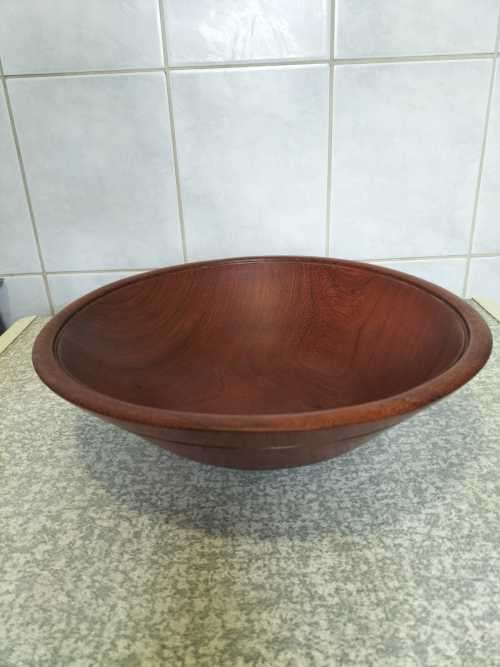 Wooden Fruit Bowl in Very Good Condition