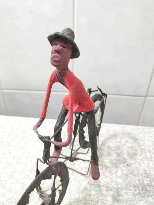 Stunning Cyclist Art Work. Wire, Paper Mache and Clay 23cm