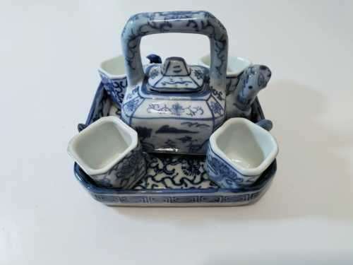 Pao Cha Chinming Tea Set
