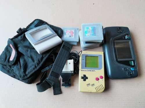Collection of Nintendo Game Boy, Sega Game Gear, Light Boy and Games (READ DESCRIPTION)