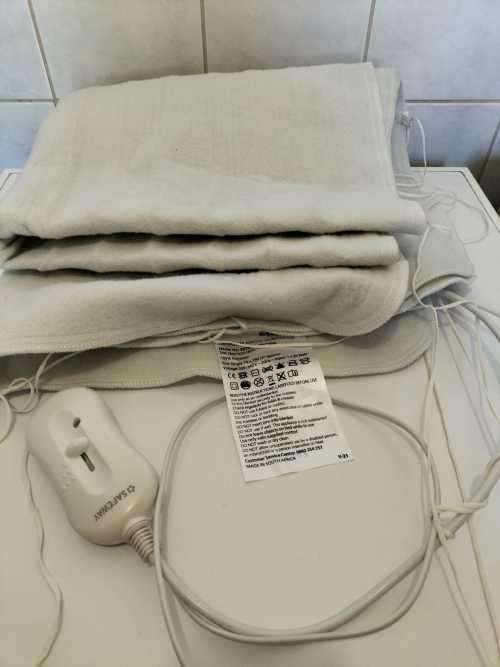Used Once Safeway Tie Down Electric Blanket