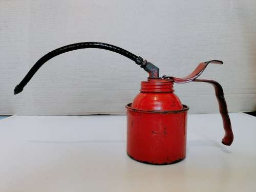 Superb Vintage Working Oil Can