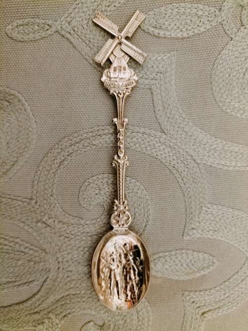 Holland Turning Windmill Tea Spoon (10 of 10)