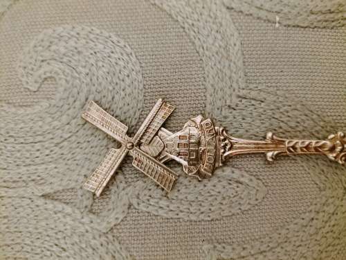 Holland Turning Windmill Tea Spoon (10 of 10)