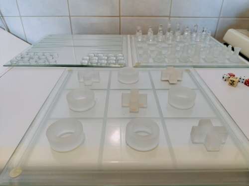 Glass 4 Games Set (2 of 2) (Chess, Tic Tac Toe, Backgammon and Checkers)