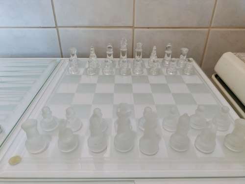 Glass 4 Games Set (2 of 2) (Chess, Tic Tac Toe, Backgammon and Checkers)