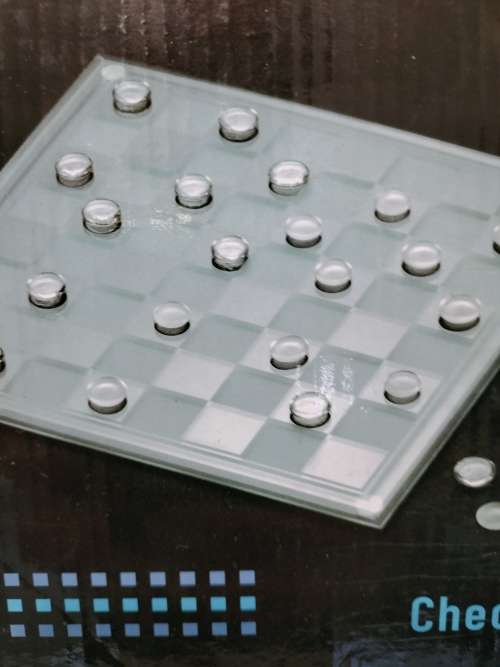 Glass 4 Games Set (2 of 2) (Chess, Tic Tac Toe, Backgammon and Checkers)