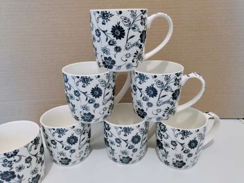 Set of 7 Stunning Blue and White Coffee Mugs
