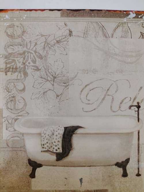 Collection of 4 Vintage Metal Bathroom Decorations