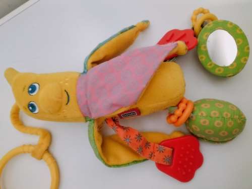 Quality Tiny Love Anna the Banana Stroller/Cot Hanging Baby Toy