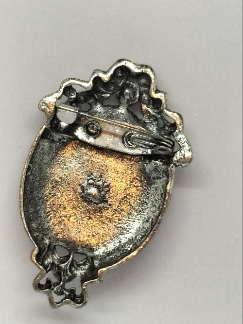 Stunning Vintage Brooch (11 of 37)