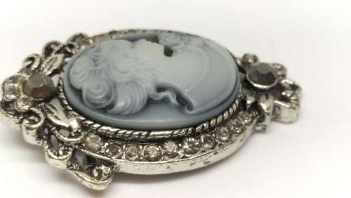 Stunning Vintage Brooch (11 of 37)