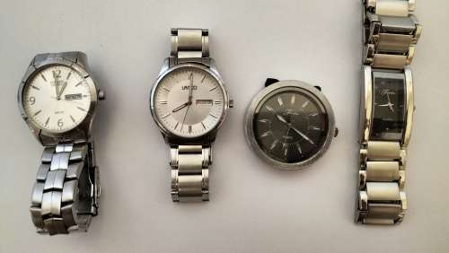 Collection of 4 Men`s Watches (READ DESCRIPTION)