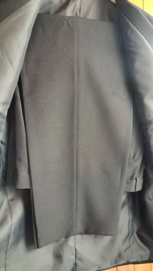 Stunning Woolworths Two Piece Men`s Suit (2 of 6)