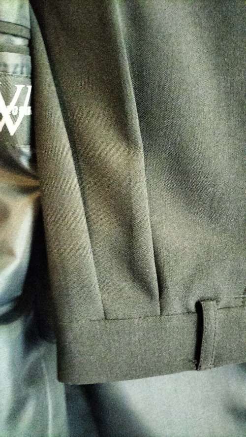 Stunning Woolworths Two Piece Men`s Suit (2 of 6)