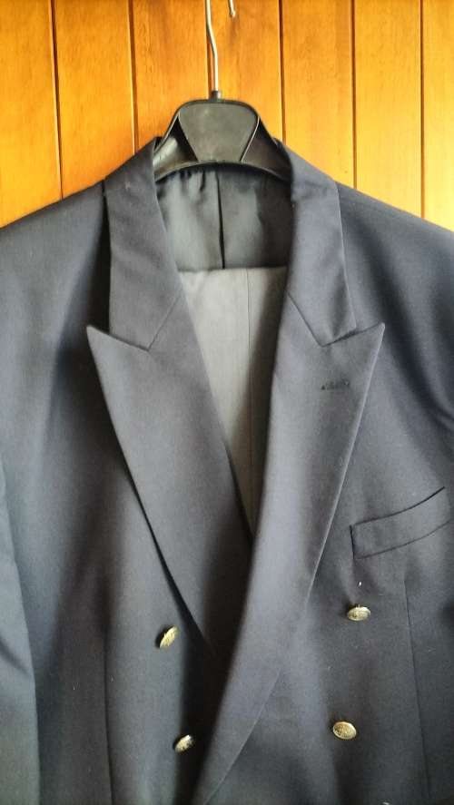 Magnificent Executive Men`s Sports Blazer and Trousers Suit (Nr 3)