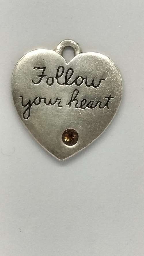 Stunning Metal Heart Pendant 2.5cm