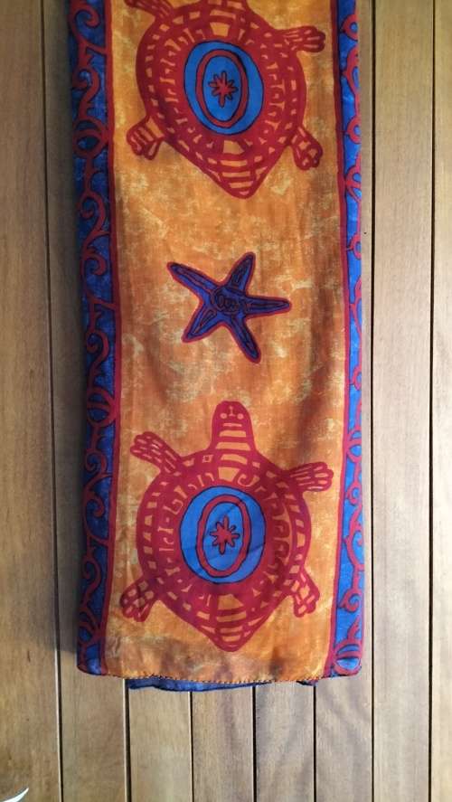 Stunningly Beautiful Half Body Sarong Wrap - 115cm x 175cm ( 2 of 4 )