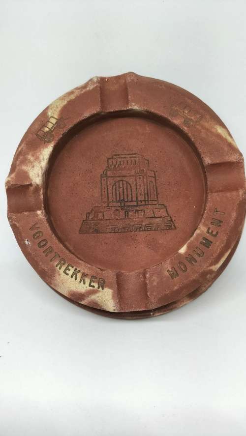 Magnificent Circa 1950 Vintage Voortrekker Monument Ashtray