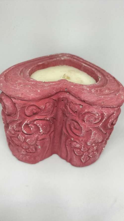 Superb Heart Shaped Candle Holder With Candle