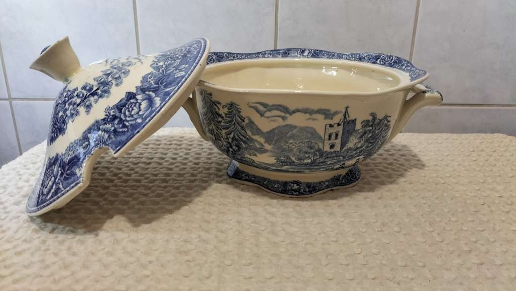 Absolutely Magnificent Rare Arabia Suomi Finlandia Nr3 Soup Tureen With Lid Circa 1950